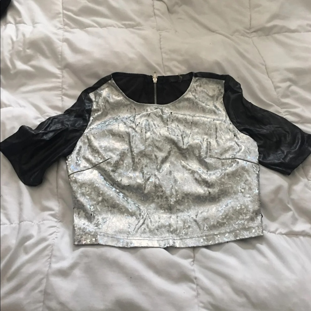 Sparkly Crop Top (P-Leather)